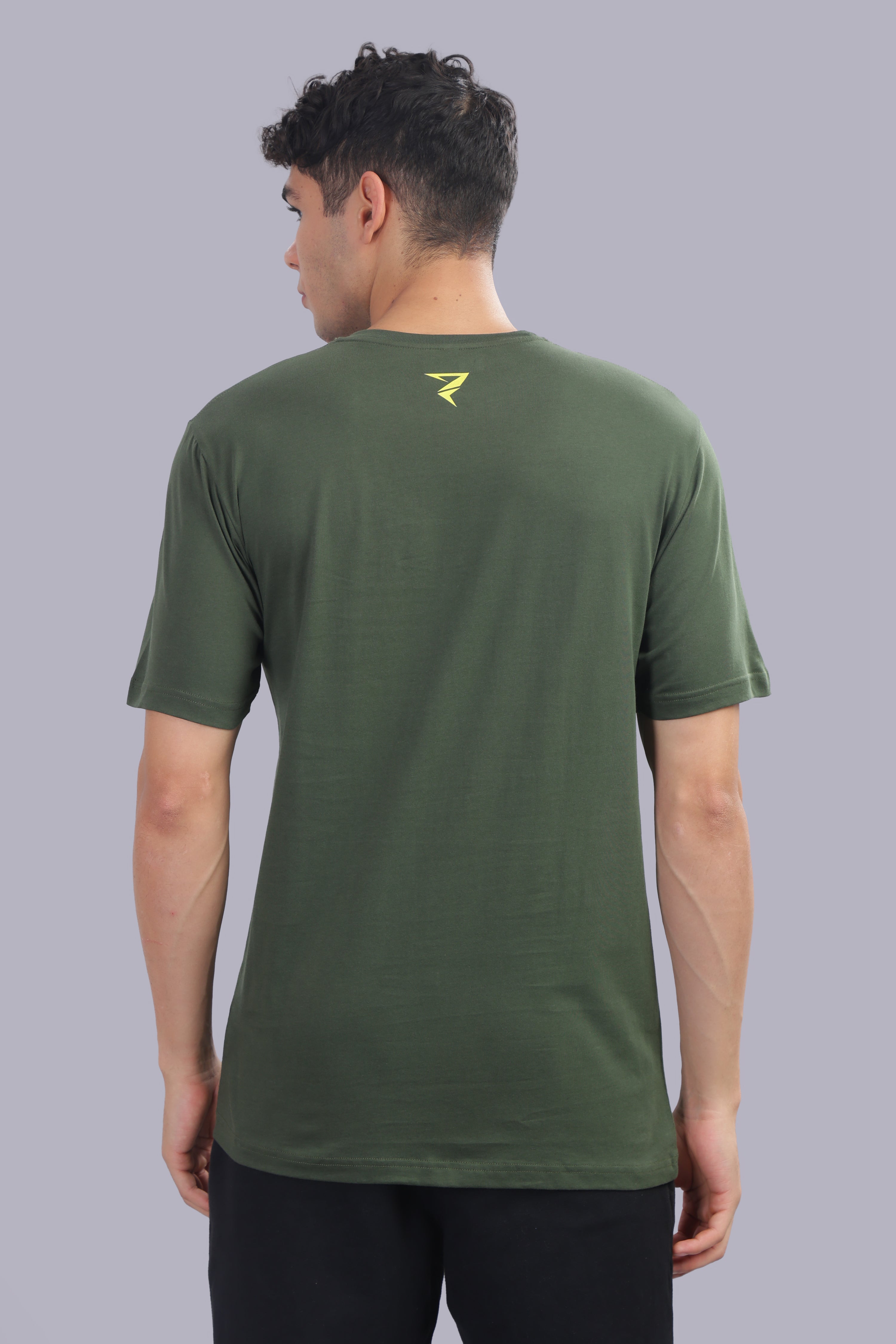 VTAPER BOLD GRAHIC TSHIRT