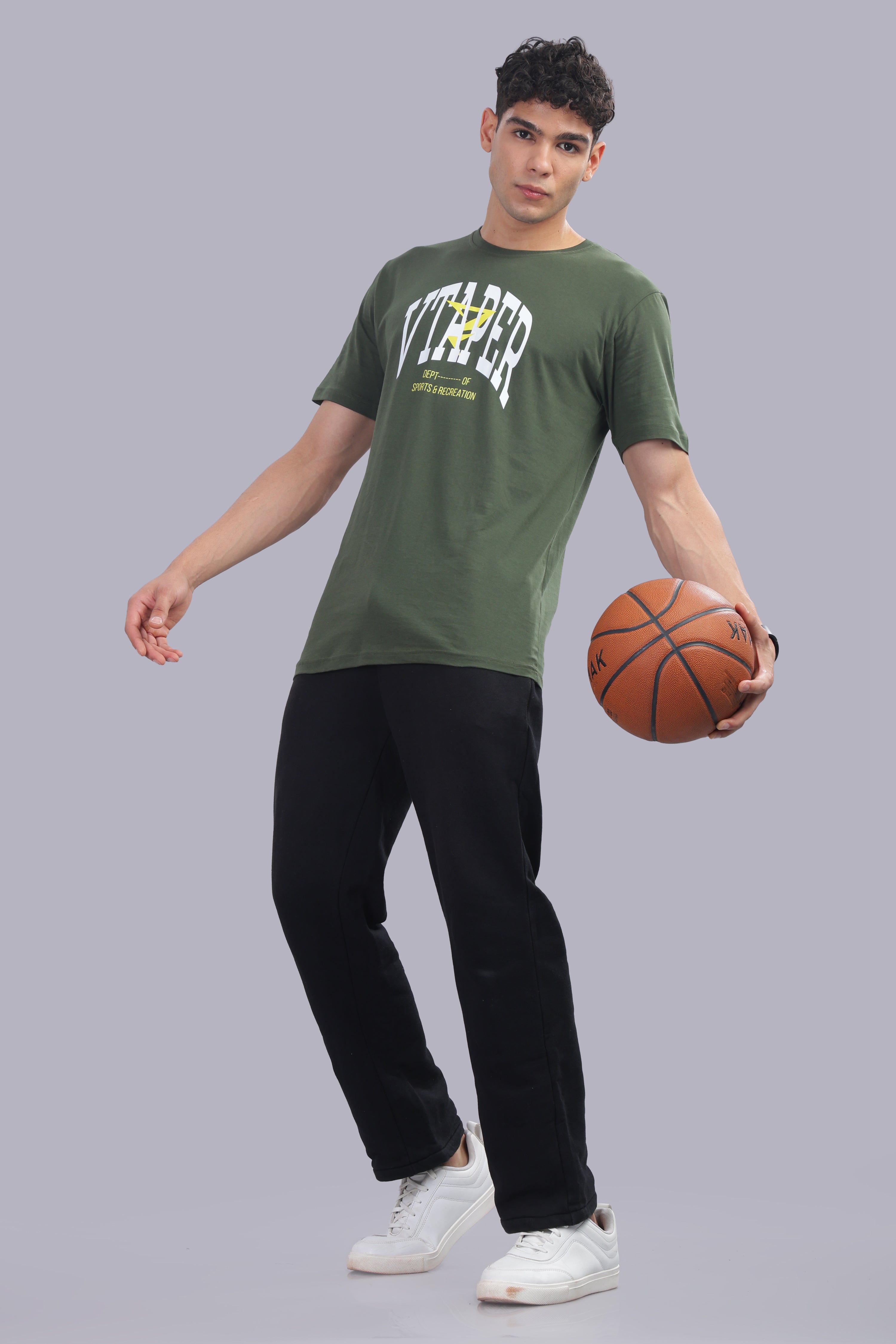 VTAPER BOLD GRAHIC TSHIRT