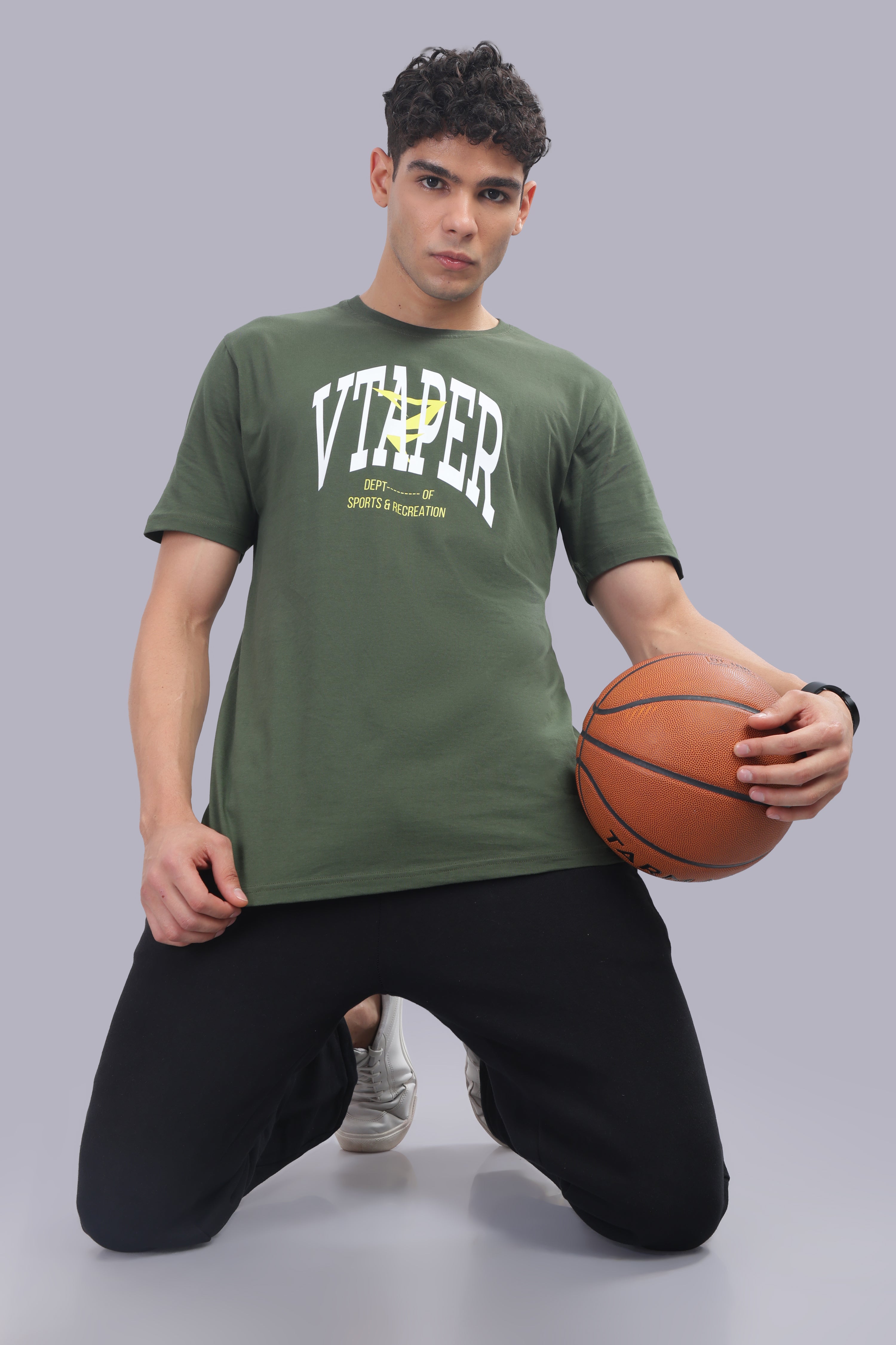 VTAPER BOLD GRAHIC TSHIRT