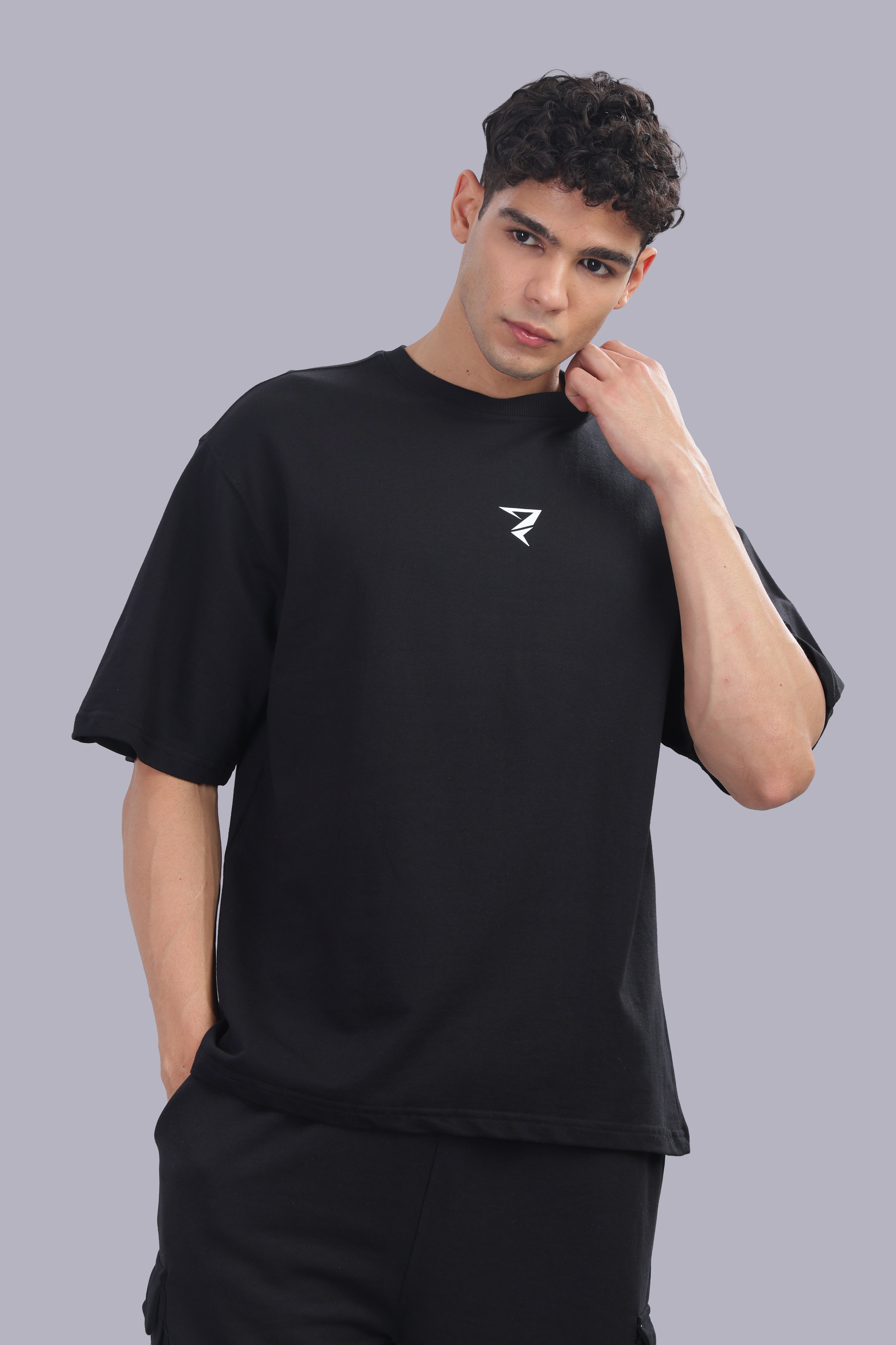 VTAPER OVERSIZE GRAHPIC HALF SELVEES